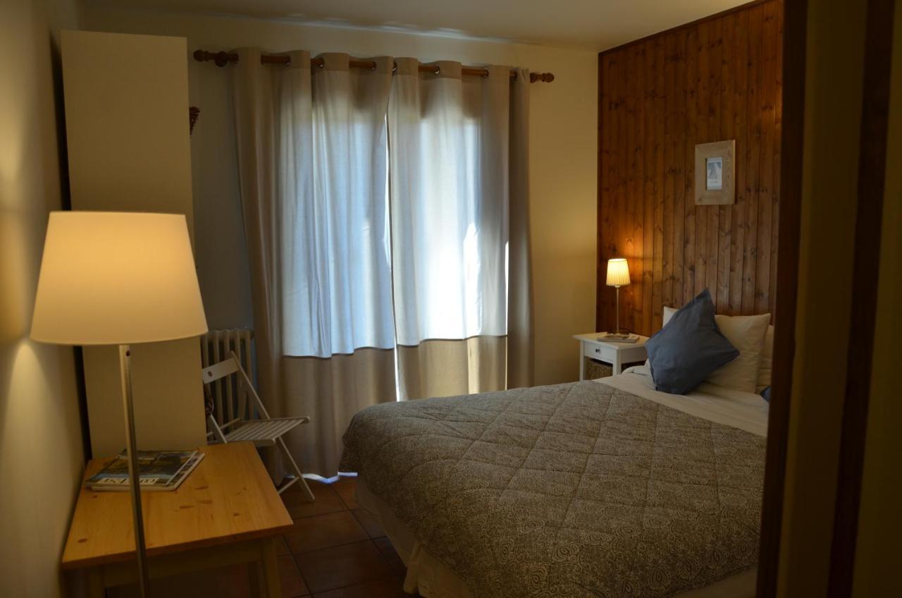 Hotel Le Cret เลส์เดอซาลป์ ภายนอก รูปภาพ
