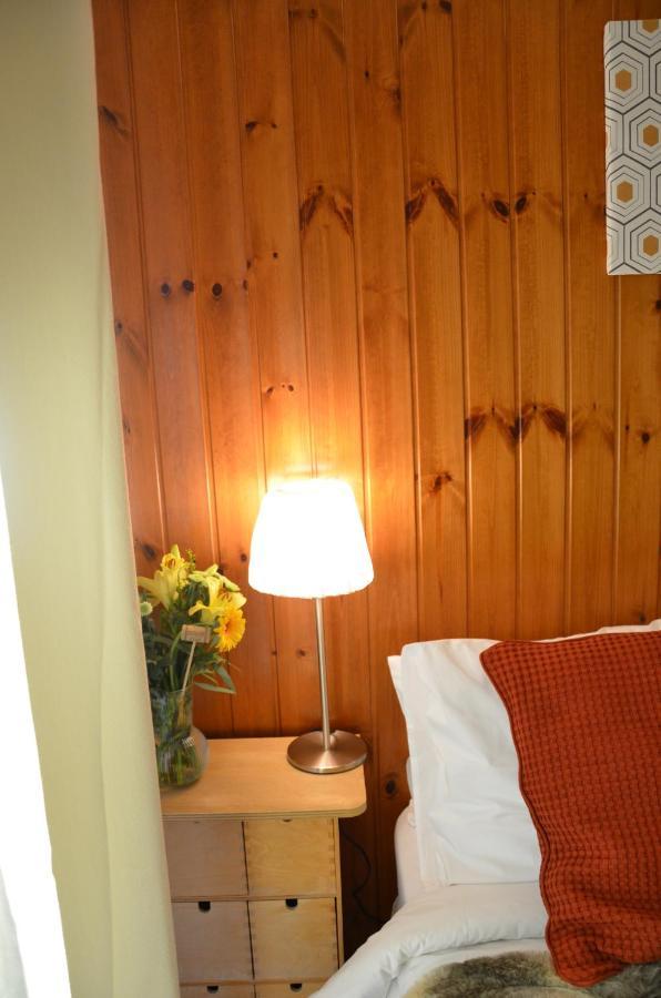 Hotel Le Cret เลส์เดอซาลป์ ภายนอก รูปภาพ